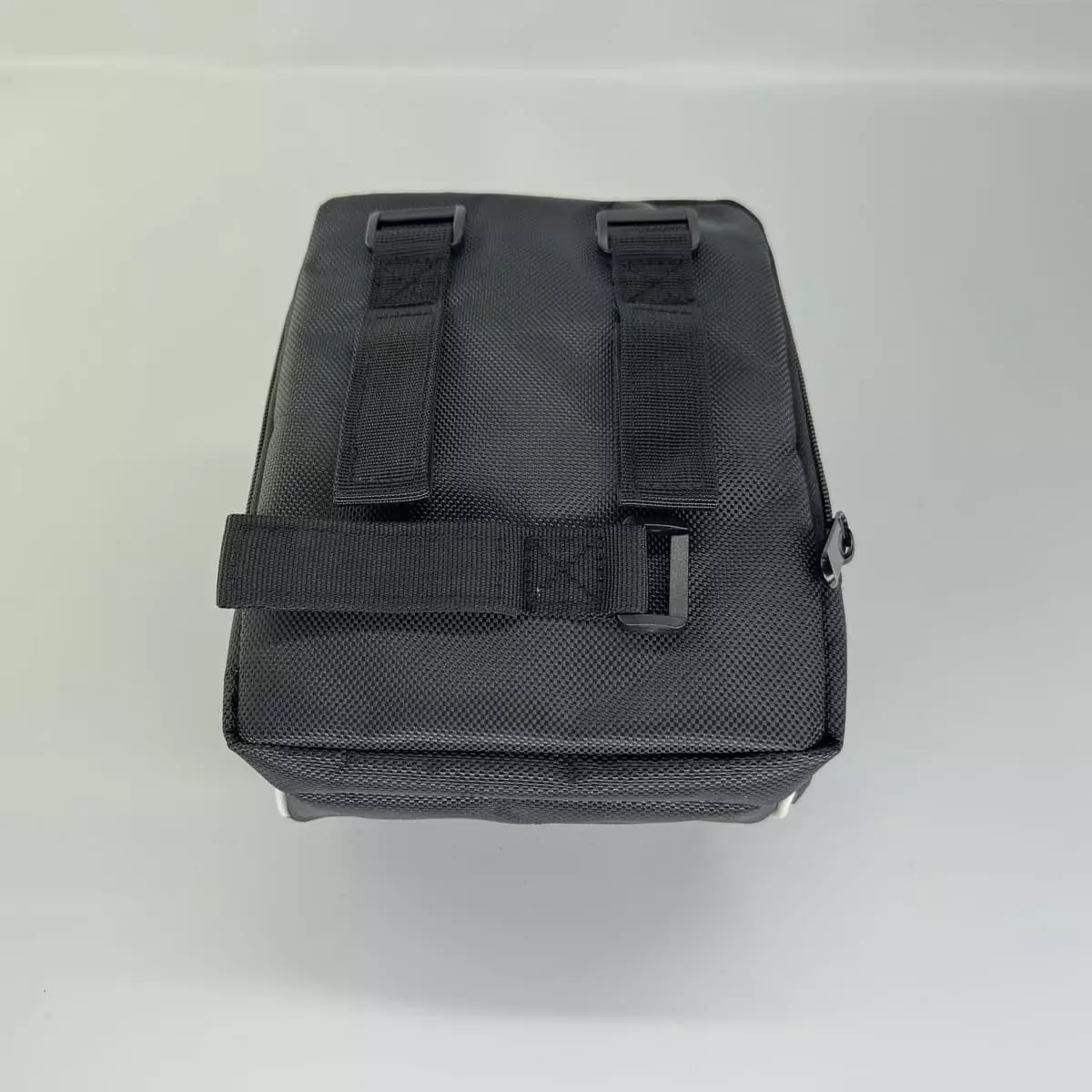 Сумка на багажник\руль для аккумулятора на липучках — изображение 5