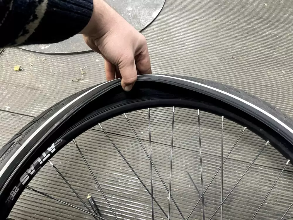Как разбортировать заднее колесо велосипеда