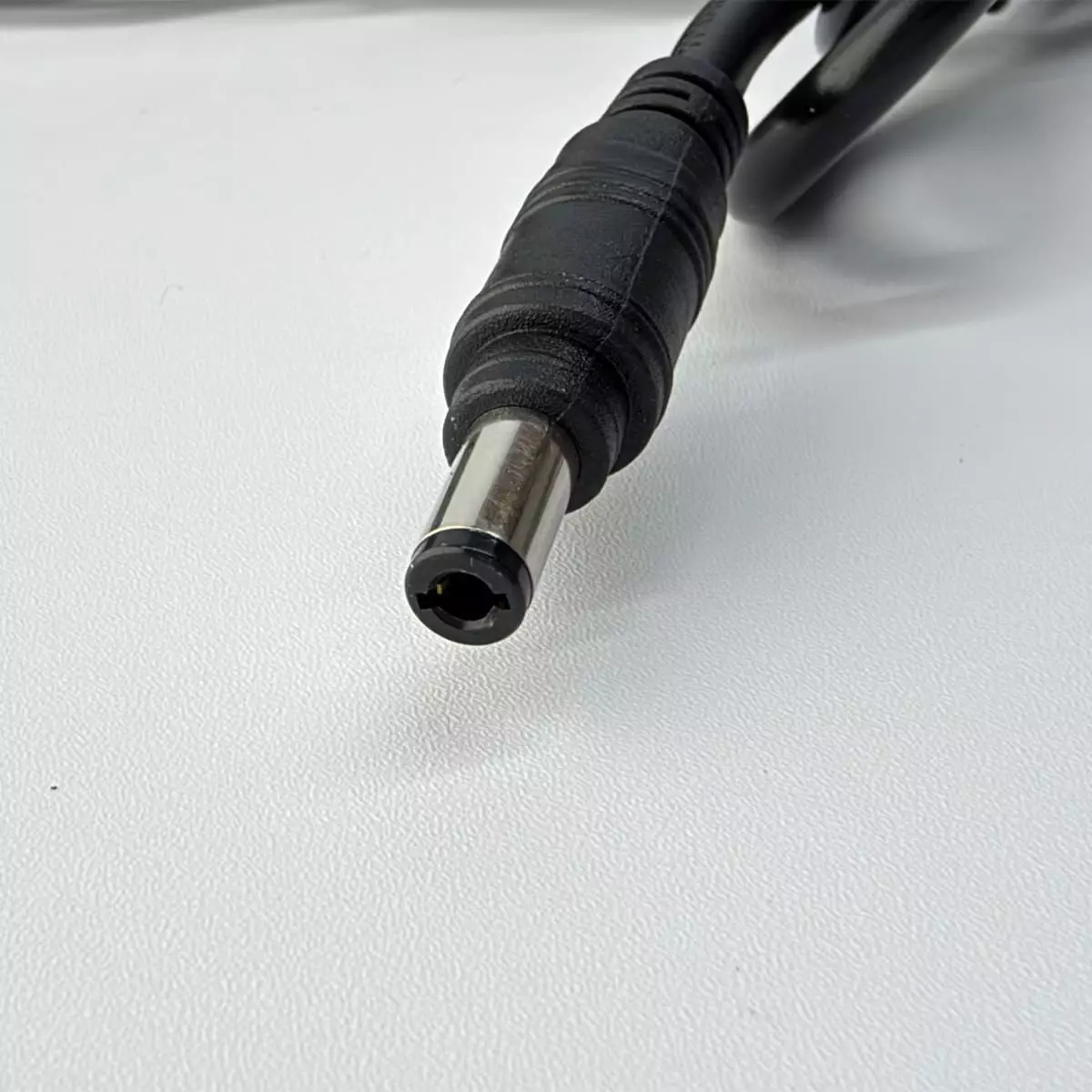 Зарядное устройство 16S 48V (58.4V) 3A DC5,5*2,5 LiFePO4 с охлаждением — изображение 4